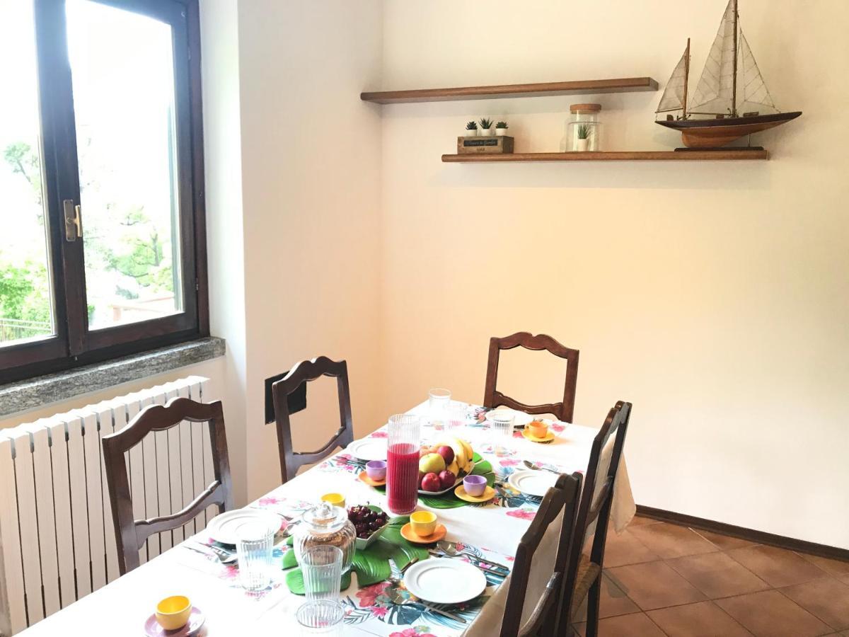 דרביו Villa Giardino מראה חיצוני תמונה